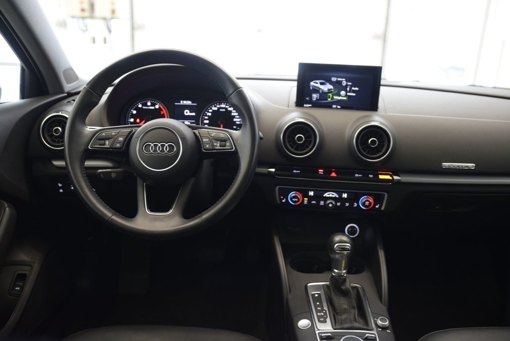 2020 Audi A3 45+AWD+CUIR+TOIT+BAS KM+ in Laval, Quebec - 21 - w1024h768px