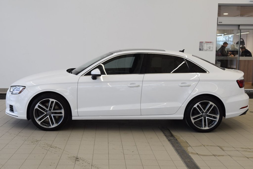 2020 Audi A3 45+AWD+CUIR+TOIT+BAS KM+ in Laval, Quebec - 7 - w1024h768px