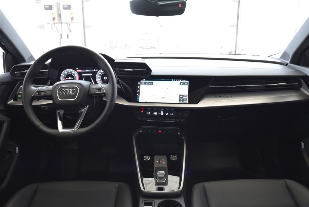 Audi A3 TECHNIK+MATRIX LIGHT+AWD 2023 à Laval, Québec - 23 - w1024h768px