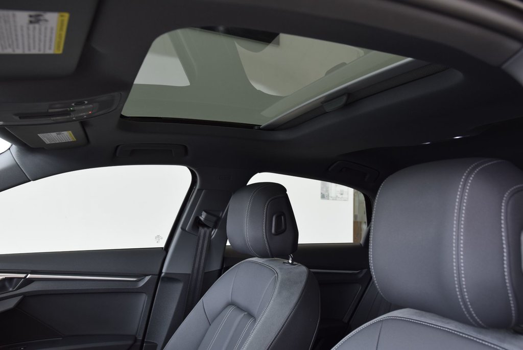 Audi A3 TECHNIK+MATRIX LIGHT+AWD 2023 à Laval, Québec - 7 - w1024h768px