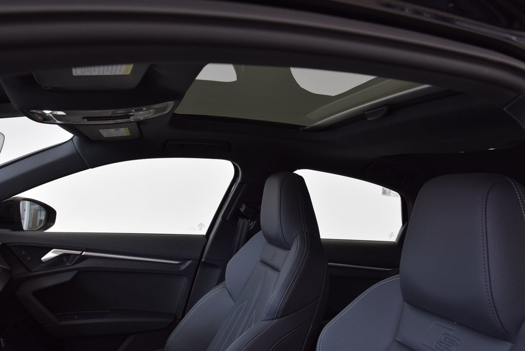 Audi A3 PROGRESSIV+BLACK OPTIK+ 2023 à Laval, Québec - 8 - w1024h768px
