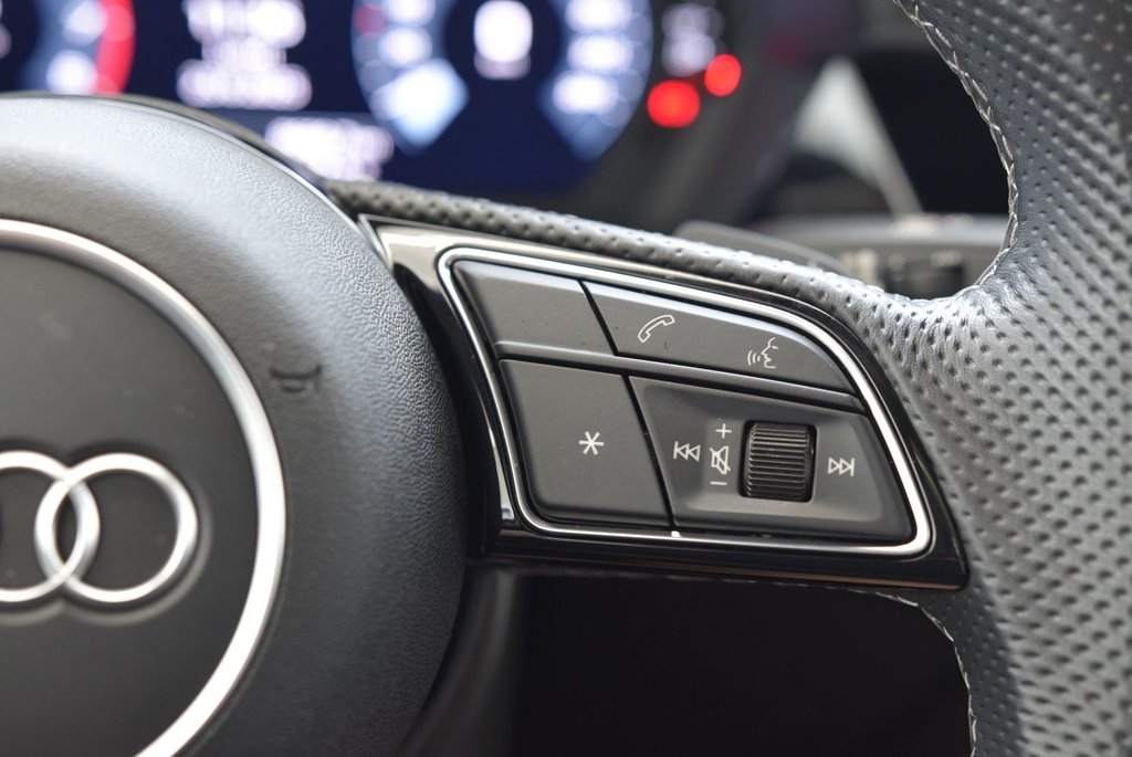 Audi A3 PROGRESSIV+BLACK OPTIK+ 2023 à Laval, Québec - 24 - w1024h768px