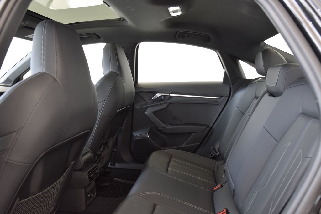 Audi A3 PROGRESSIV+BLACK OPTIK+ 2023 à Laval, Québec - 20 - w1024h768px
