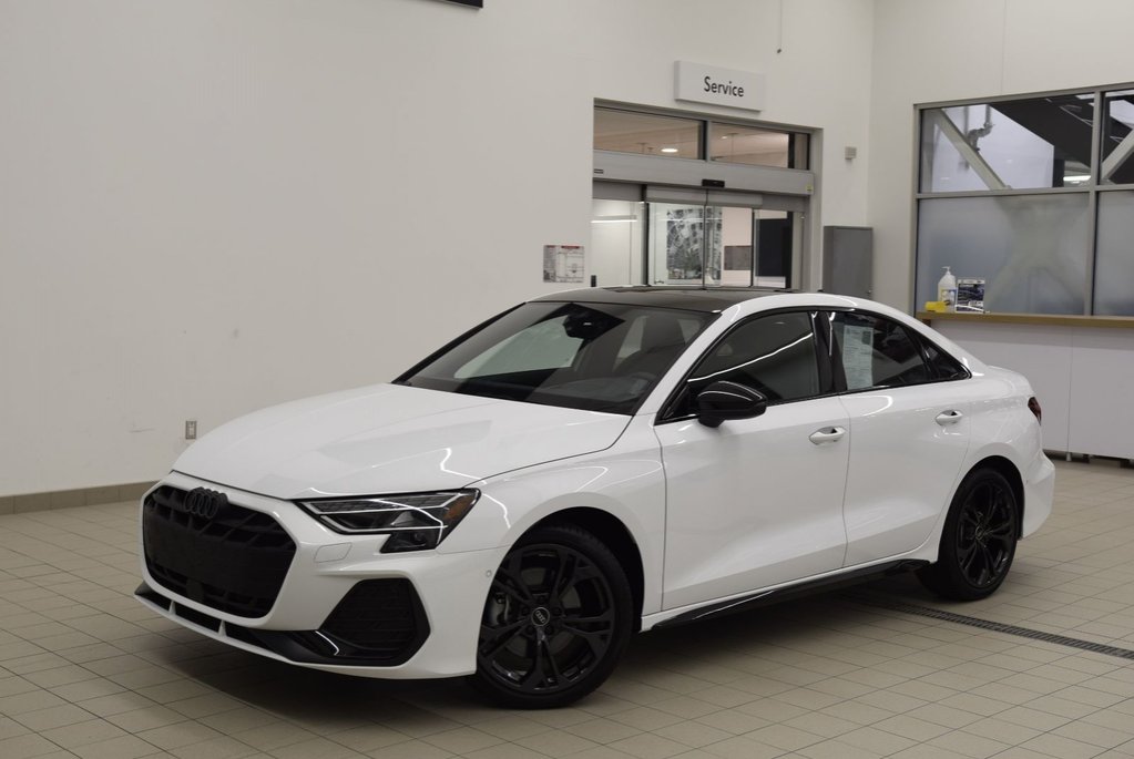 Audi A3 TECHNIK+S LINE+MATRIX HEADLIGHT 2025 à Laval, Québec - 1 - w1024h768px