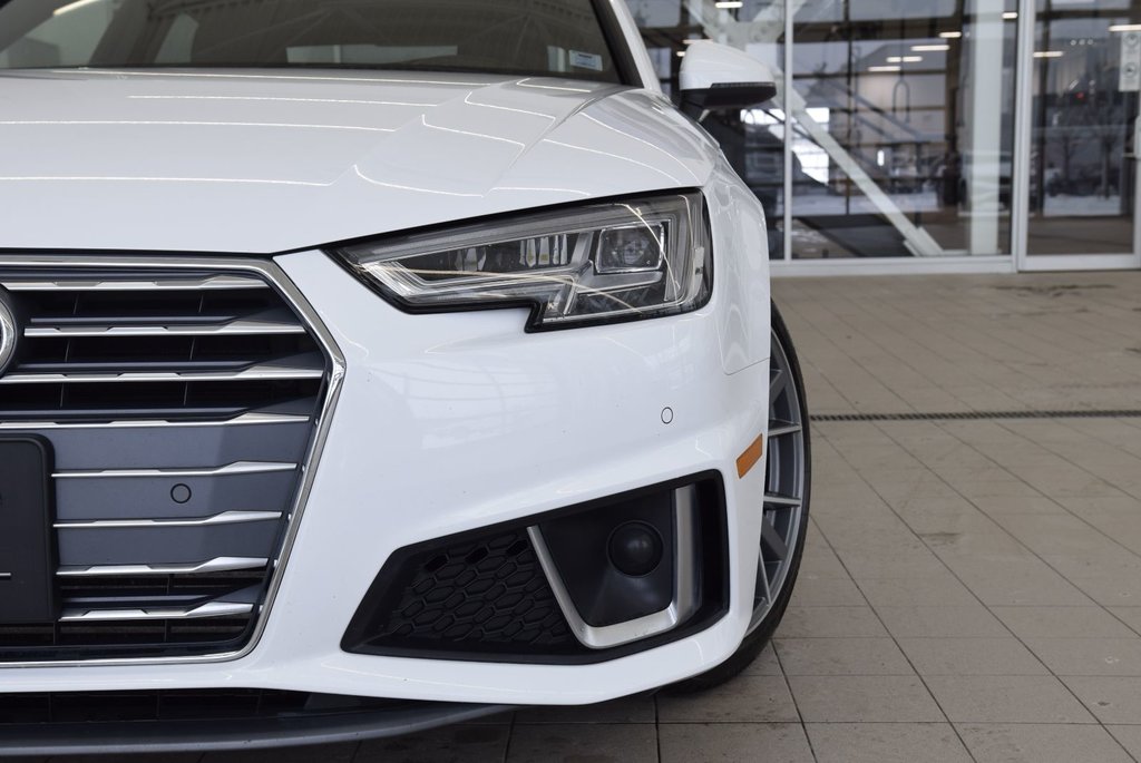 Audi A4 TECHNIK+S LINE+CUIR+TOIT+ 2019 à Laval, Québec - 3 - w1024h768px