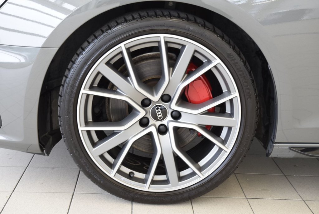 2023 Audi A4 PROGRESSIV+BLACK PACKAGE in Laval, Quebec - 7 - w1024h768px