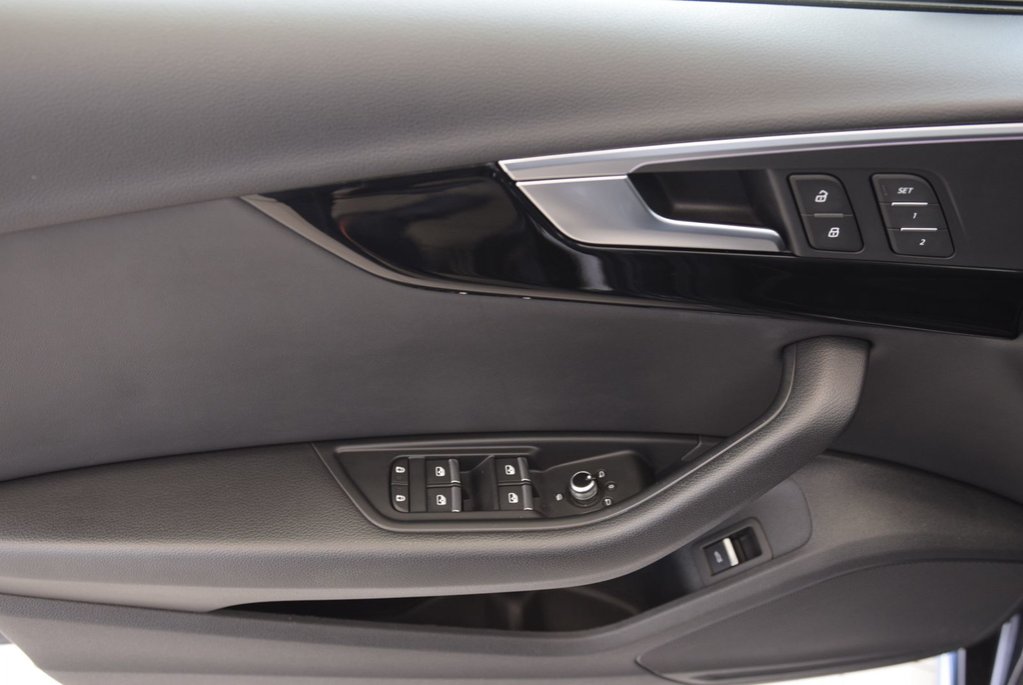 2023 Audi A4 VORSPRUNG+AWD+CUIR+TOIT in Laval, Quebec - 19 - w1024h768px