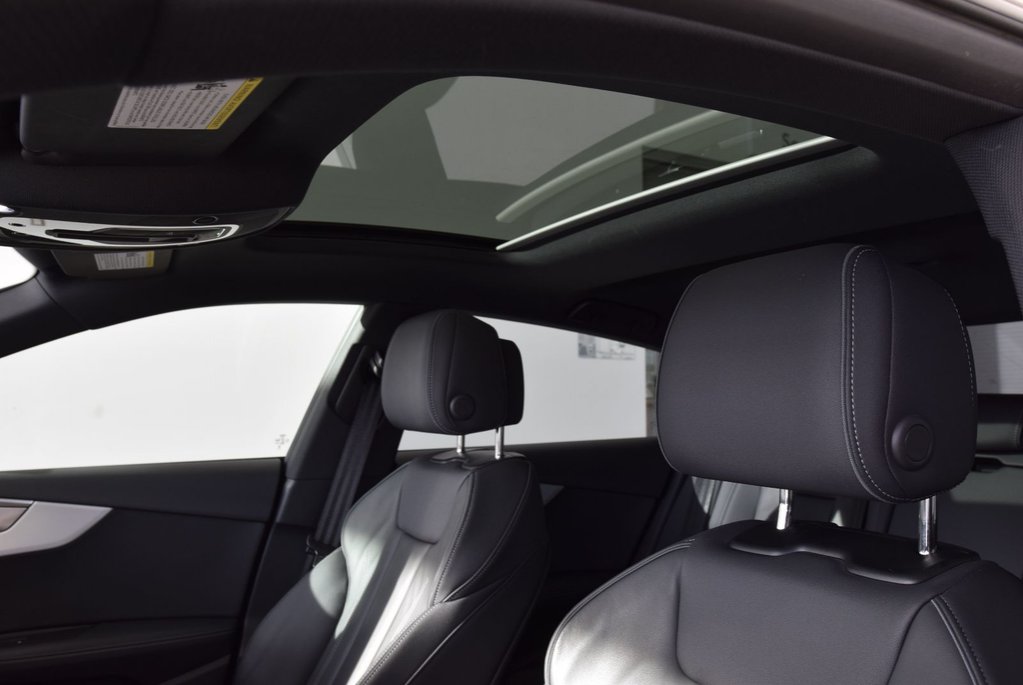 2023 Audi A5 Sportback PROGRESSIV+SPORTBACK+LED in Laval, Quebec - 8 - w1024h768px