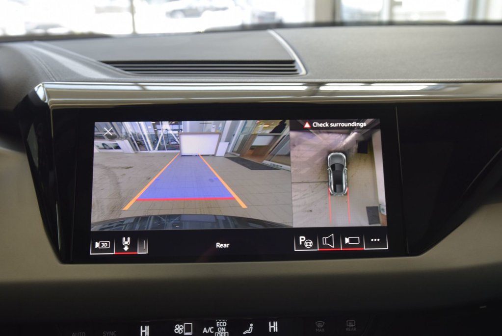 2022 Audi e-tron GT PREMIUM PACK+AWD+CUIR+TOIT in Laval, Quebec - 29 - w1024h768px