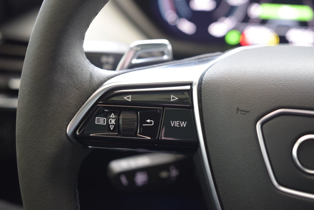 2022 Audi e-tron GT PREMIUM PACK+AWD+CUIR+TOIT in Laval, Quebec - 25 - w1024h768px