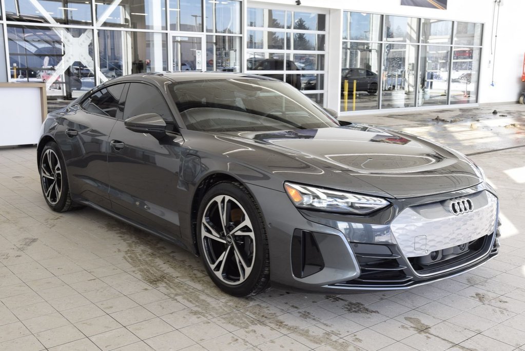 2022 Audi e-tron GT PREMIUM PACK+AWD+CUIR+TOIT in Laval, Quebec - 15 - w1024h768px