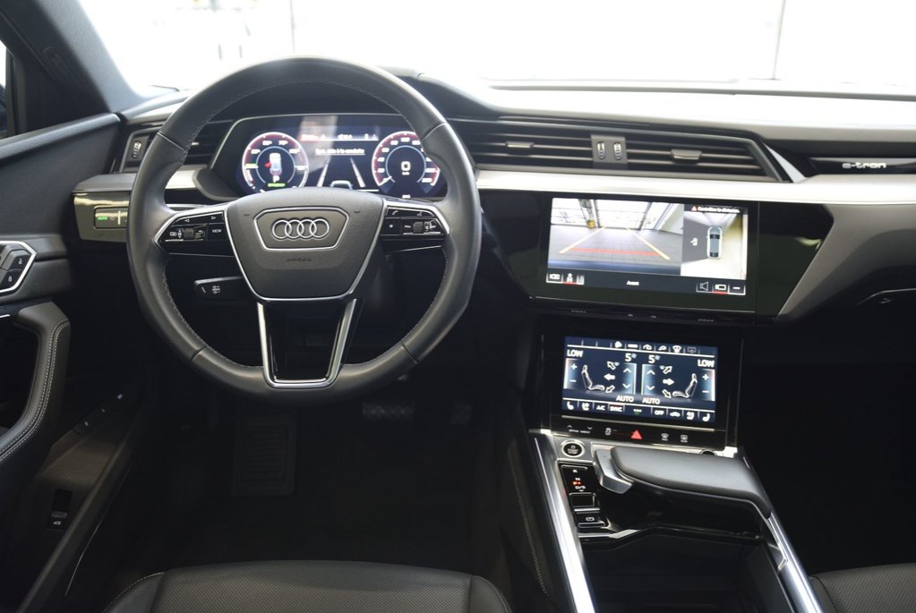 2021 Audi E-tron Sportback TECHNIK+SPORTBACK+BLACK PACK in Laval, Quebec - 14 - w1024h768px