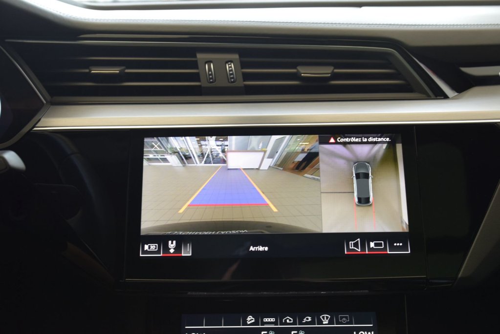 2021 Audi E-tron Sportback TECHNIK+SPORTBACK+BLACK PACK in Laval, Quebec - 25 - w1024h768px