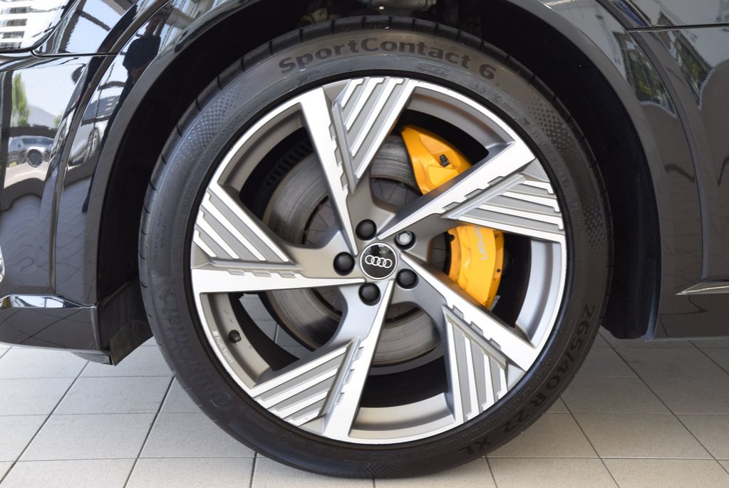 2021 Audi E-tron Sportback TECHNIK+SPORTBACK+BLACK PACK in Laval, Quebec - 6 - w1024h768px