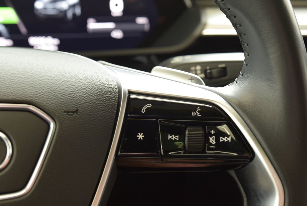 Audi E-tron Sportback TECHNIK+DRIVER ASSIST+LUXURY 2021 à Laval, Québec - 21 - w1024h768px