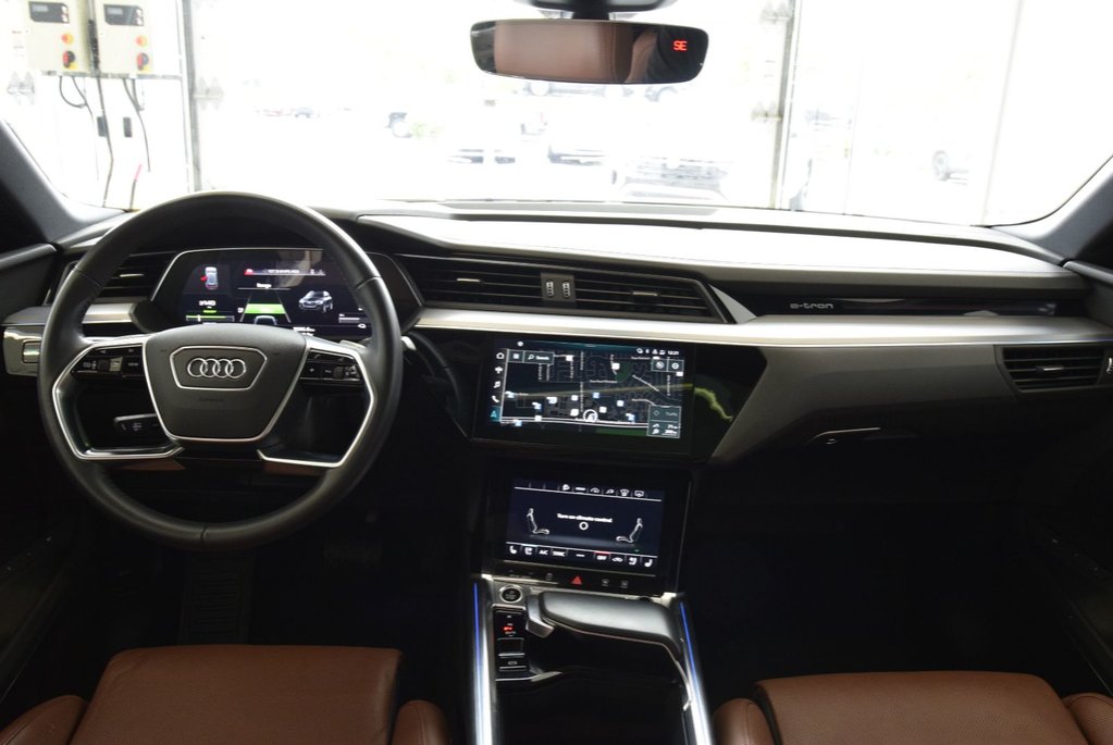 Audi E-tron Sportback TECHNIK+DRIVER ASSIST+LUXURY 2021 à Laval, Québec - 18 - w1024h768px