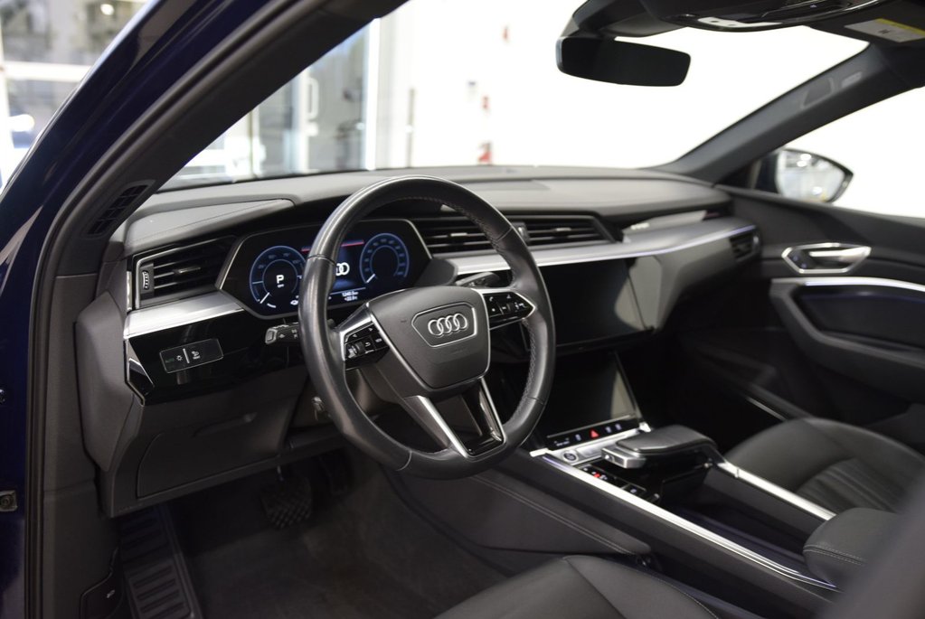 2022 Audi e-tron Sportback TECHNIK+BLACK PACKAGE+AWD in Laval, Quebec - 8 - w1024h768px