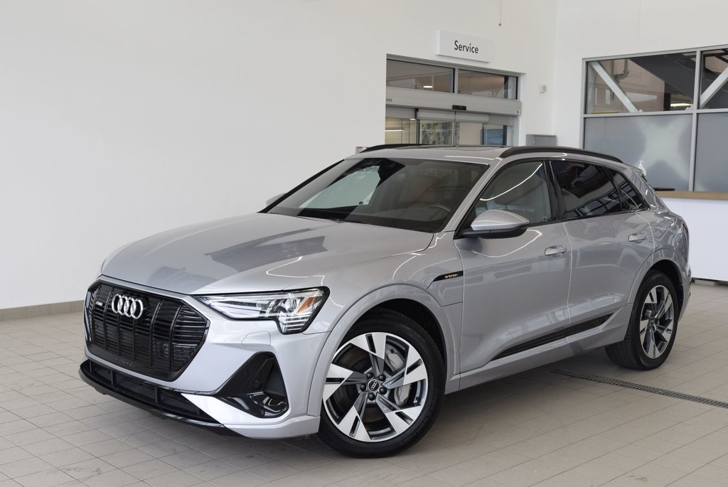 2022 Audi E-TRON PROGRESSIV+BLACK PACKAGE in Laval, Quebec - 1 - w1024h768px