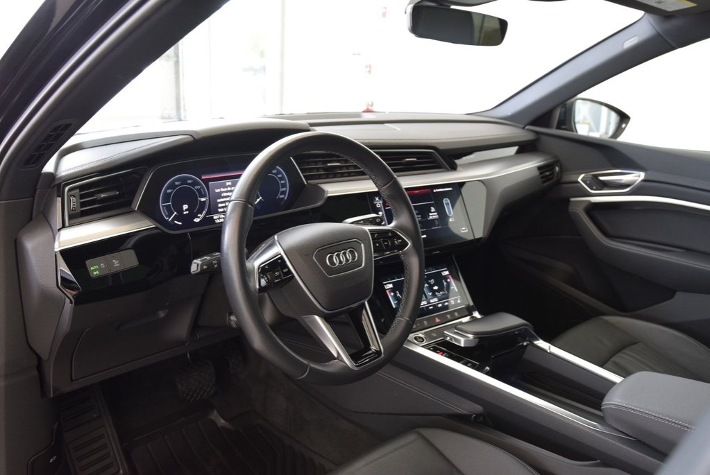 Audi E-TRON PROGRESSIV+CONVENIENCE 2022 à Laval, Québec - 9 - w1024h768px