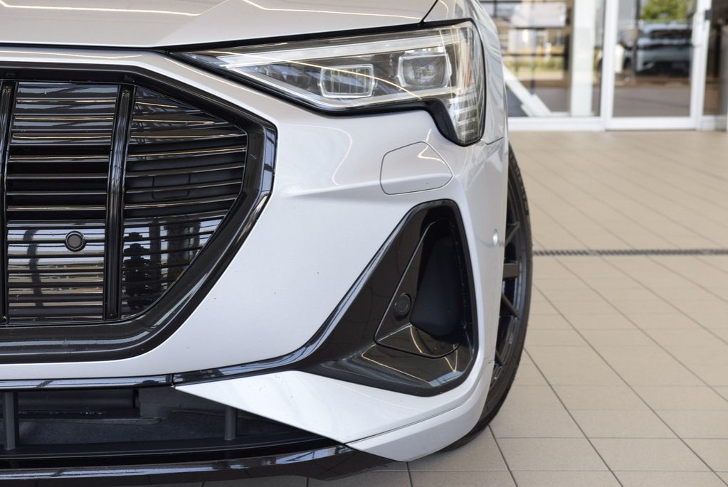 Audi E-TRON TECHNIK+BLACK PACKAGE+LED 2022 à Laval, Québec - 3 - w1024h768px