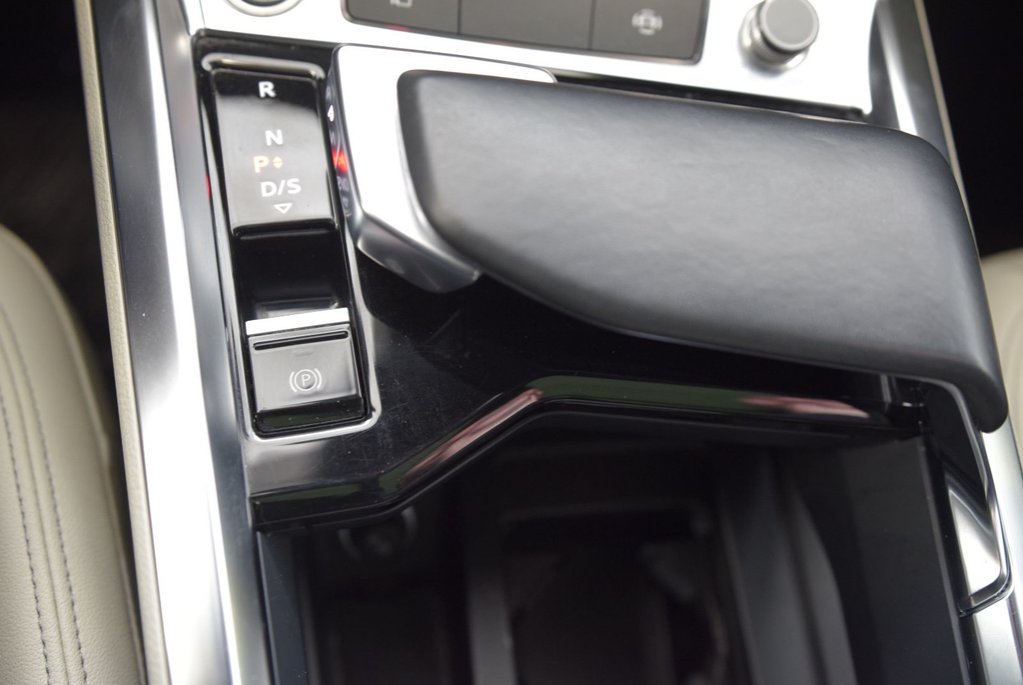 Audi e-tron PROGRESSIV+BLACK PACKAGE 2022 à Laval, Québec - 31 - w1024h768px