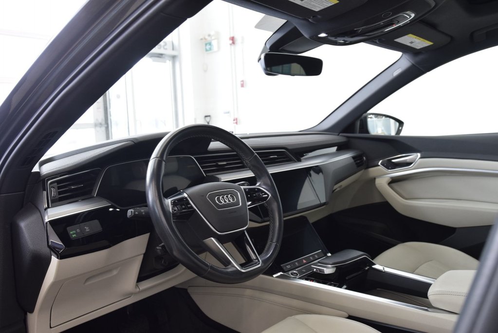 Audi e-tron PROGRESSIV+BLACK PACKAGE 2022 à Laval, Québec - 8 - w1024h768px