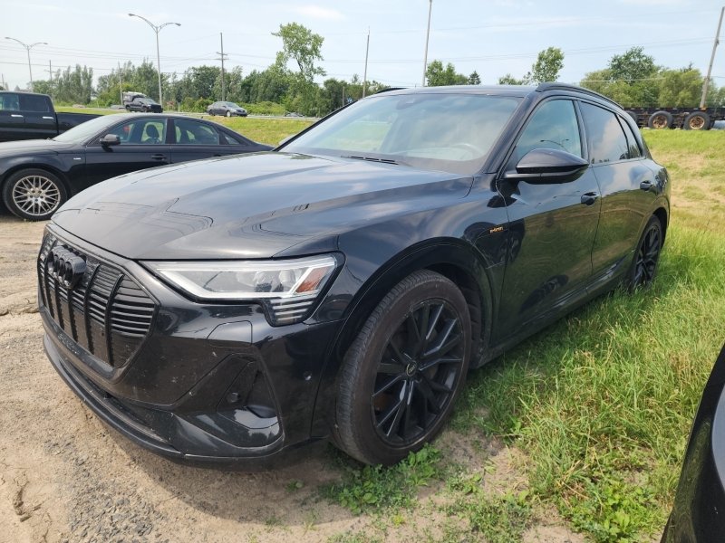 Audi e-tron TECHNIK+BLACK PACKAGE+AWD 2022 à Laval, Québec - 1 - w1024h768px