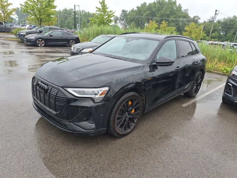 2022 Audi e-tron PROGRESSIV+BLACK PACKAGE in Laval, Quebec - 1 - w1024h768px