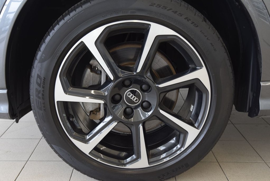 Audi Q3 TECHNIK+BLACK OPTIK+SPORT PACK 2021 à Laval, Québec - 8 - w1024h768px