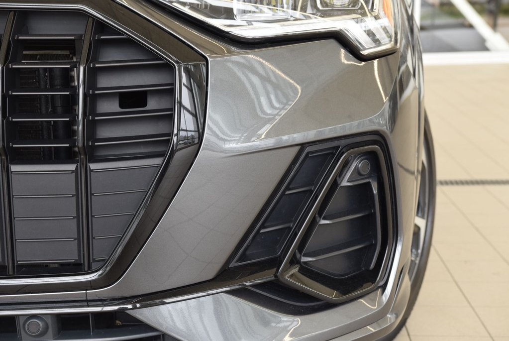 Audi Q3 TECHNIK+BLACK OPTIK+SPORT PACK 2021 à Laval, Québec - 3 - w1024h768px