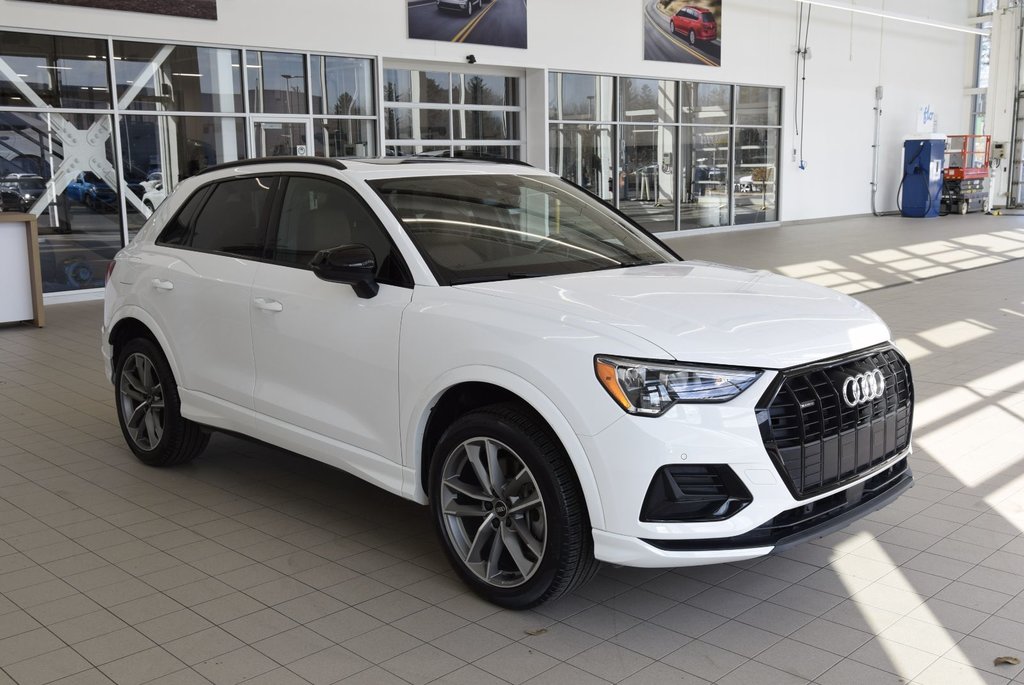 2022  Q3 KOMFORT+AWD+VORSPRUNG PACKAGE+TOIT PANO+CUIR in Laval, Quebec - 10 - w1024h768px