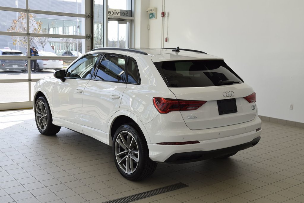 2022  Q3 KOMFORT+AWD+VORSPRUNG PACKAGE+TOIT PANO+CUIR in Laval, Quebec - 12 - w1024h768px