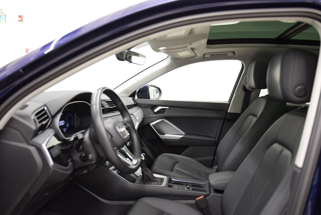 2022 Audi Q3 45+228 HP+AWD+CUIR+TOIT+ in Laval, Quebec - 18 - w1024h768px