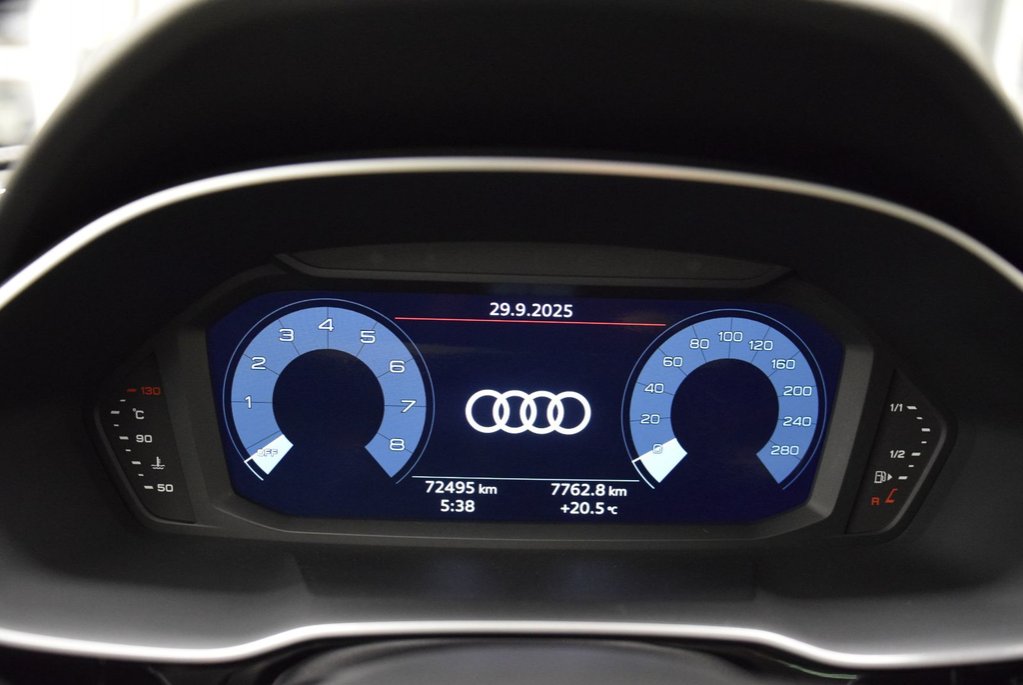 2022 Audi Q3 45+228 HP+AWD+CUIR+TOIT+ in Laval, Quebec - 24 - w1024h768px