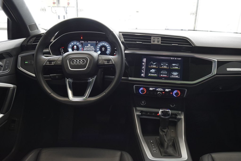2022 Audi Q3 45+VORSPRUNG+AWD+CUIR+ in Laval, Quebec - 22 - w1024h768px