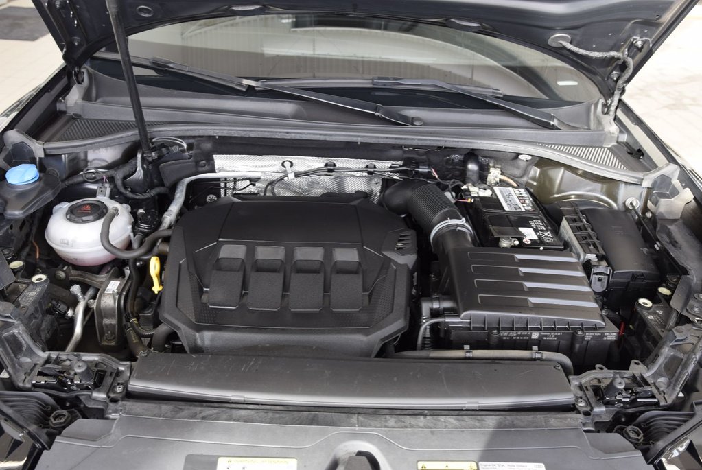 2022 Audi Q3 45+VORSPRUNG+AWD+CUIR+ in Laval, Quebec - 15 - w1024h768px