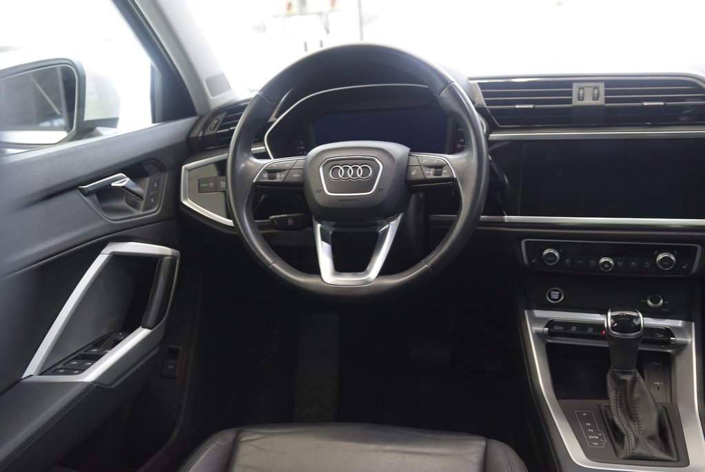 2022 Audi Q3 45+CUIR+228HP+TOIT PANO+AWD in Laval, Quebec - 21 - w1024h768px