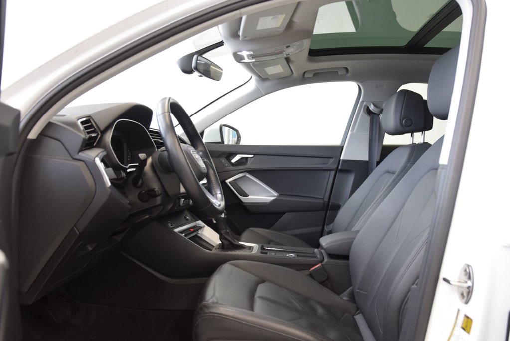 2022 Audi Q3 45+CUIR+228HP+TOIT PANO+AWD in Laval, Quebec - 9 - w1024h768px