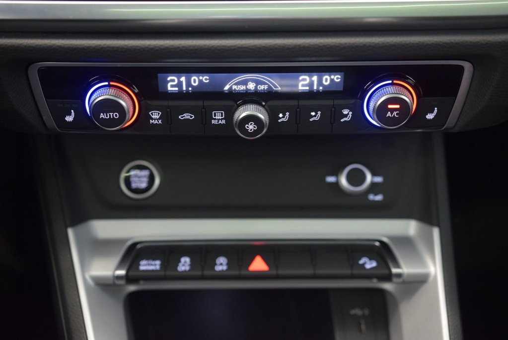 2022 Audi Q3 45+CUIR+228HP+TOIT PANO+AWD in Laval, Quebec - 27 - w1024h768px