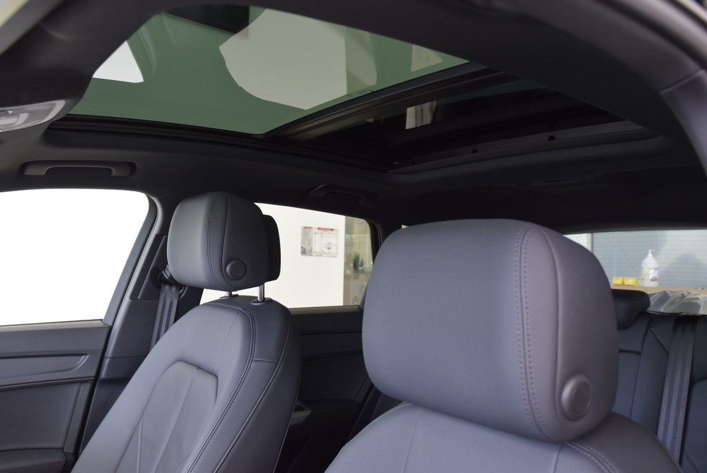 2023 Audi Q3 45+BLACK OPTIK+CUIR+TOIT+ in Laval, Quebec - 8 - w1024h768px