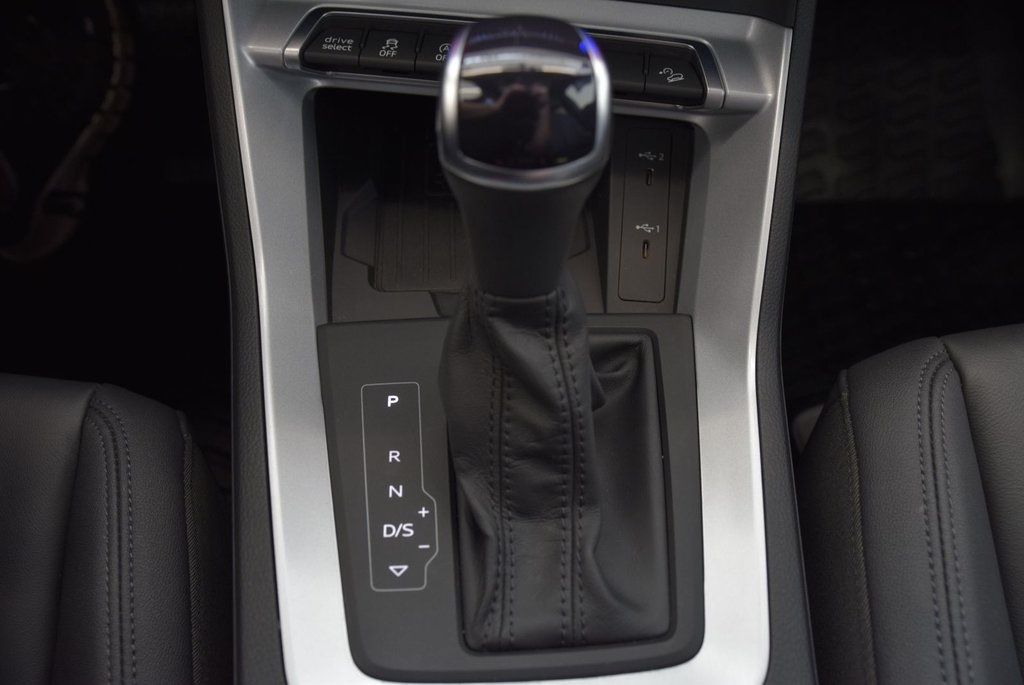 2023 Audi Q3 45+BLACK OPTIK+CUIR+TOIT+ in Laval, Quebec - 30 - w1024h768px