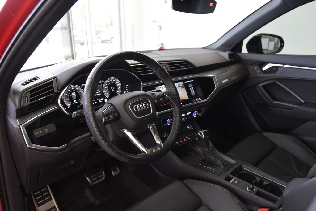 Audi Q3 PROGRESSIV+BLACK OPTIK+NAV 2023 à Laval, Québec - 8 - w1024h768px