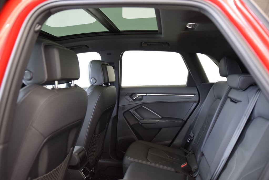 Audi Q3 PROGRESSIV+BLACK OPTIK+NAV 2023 à Laval, Québec - 21 - w1024h768px