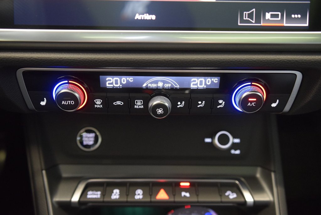 Audi Q3 PROGRESSIV+BLACK OPTIK+NAV 2023 à Laval, Québec - 15 - w1024h768px