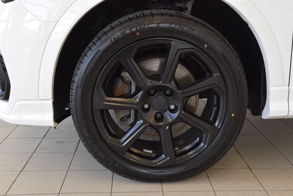 Audi Q3 TECHNIK+BLACK OPTIK+LED+ 2023 à Laval, Québec - 5 - w1024h768px