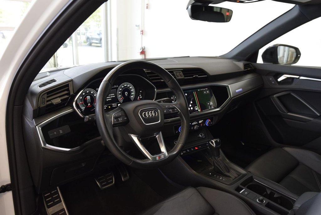 Audi Q3 TECHNIK+BLACK OPTIK+LED+ 2023 à Laval, Québec - 8 - w1024h768px