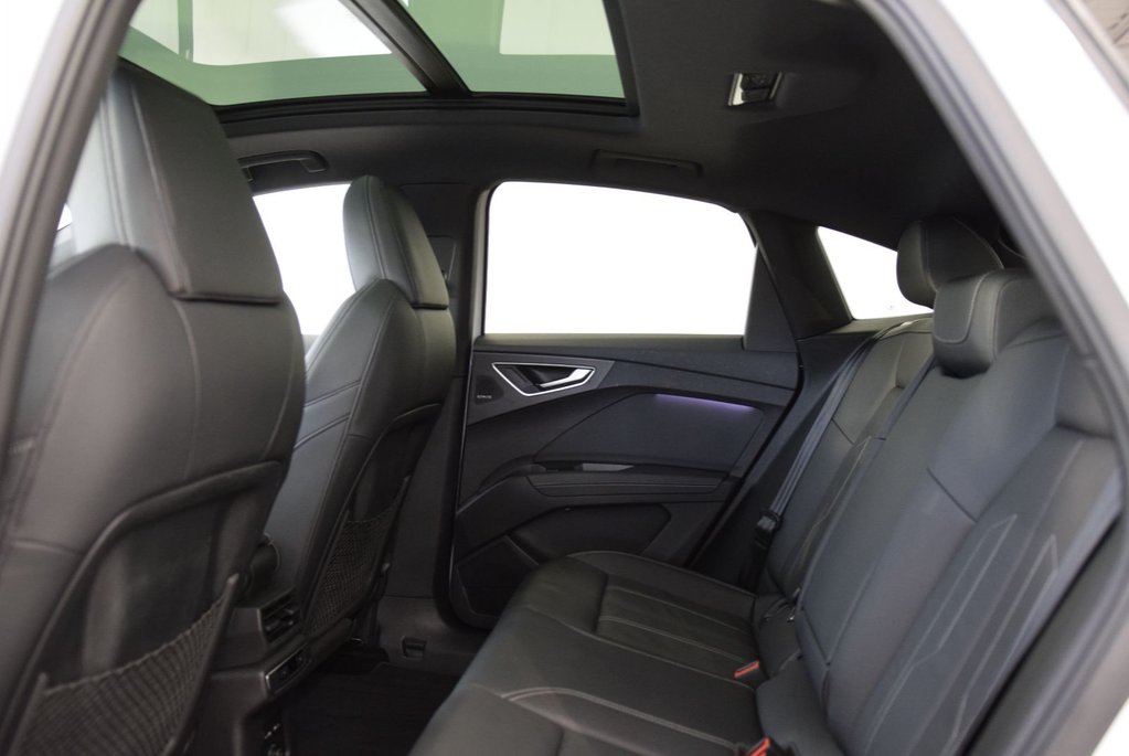 2022 Audi Q4 e-tron Sportback TECHNIK+TECH PACH+20 POUCES in Laval, Quebec - 22 - w1024h768px