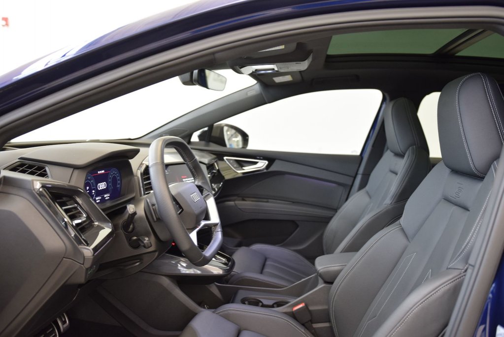 Audi Q4 e-tron TECHNIK+BLACK OPTIK+LED 2023 à Laval, Québec - 20 - w1024h768px