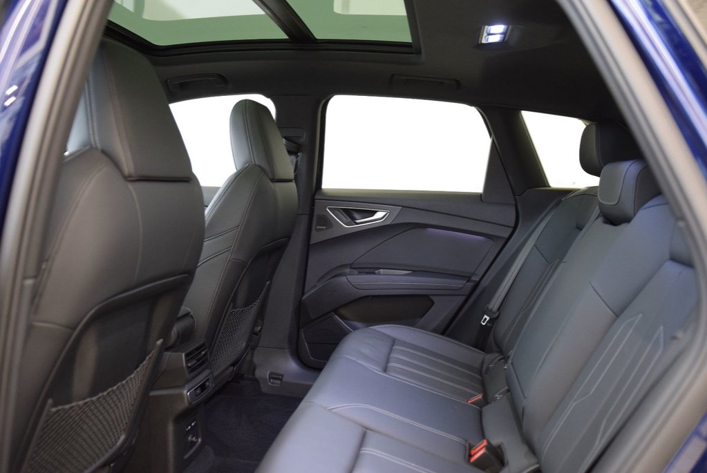 Audi Q4 e-tron TECHNIK+BLACK OPTIK+LED 2023 à Laval, Québec - 22 - w1024h768px