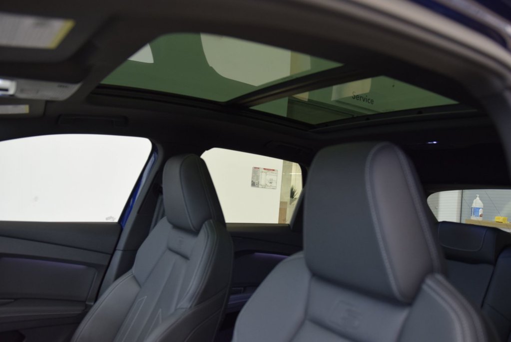 Audi Q4 e-tron TECHNIK+BLACK OPTIK+LED 2023 à Laval, Québec - 8 - w1024h768px